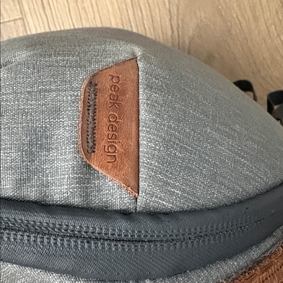Peak Design 15L Everyday Backpack Zip - Picture 2 of 7